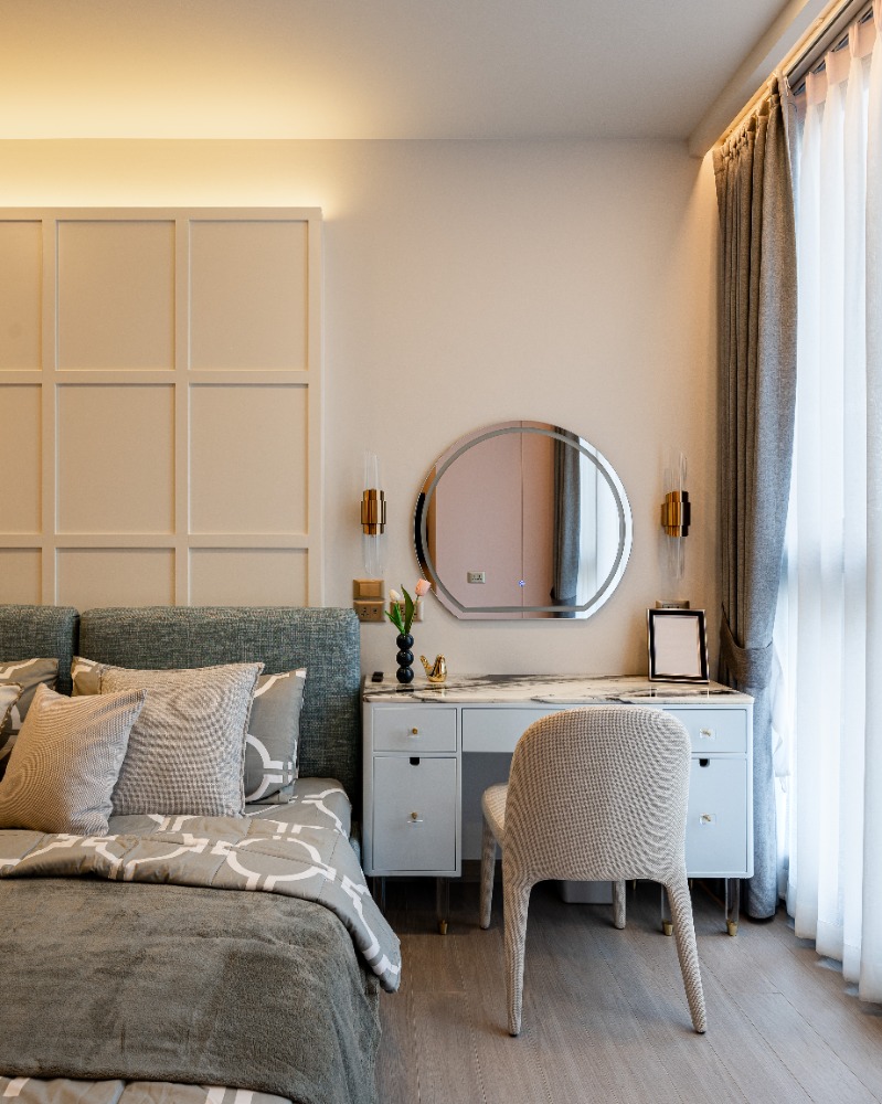 For SaleCondoRama9, Petchburi, RCA : For sale One Nine Five Asoke-Rama 9, New CBD area, 2 bedrooms, newly decorated with marble, all new furniture, near MRT Rama 9