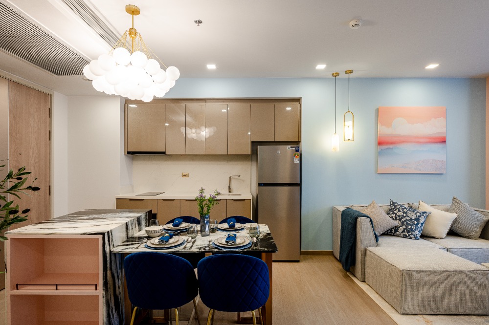 For SaleCondoRama9, Petchburi, RCA : For sale One Nine Five Asoke-Rama 9, New CBD area, 2 bedrooms, newly decorated with marble, all new furniture, near MRT Rama 9