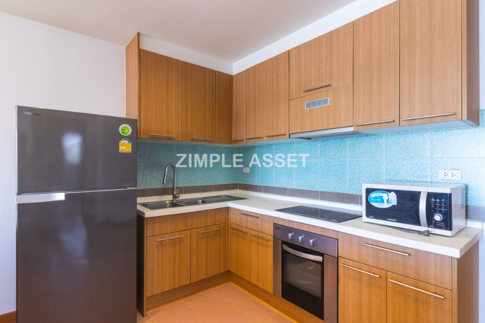 For RentBangna, Bearing, Lasalle : Residence for Rent in Bangna, Fully equipped with convenient amenities, located close to Bangkok Patana School and not far from BTS Bearing. Small pets are allowed.