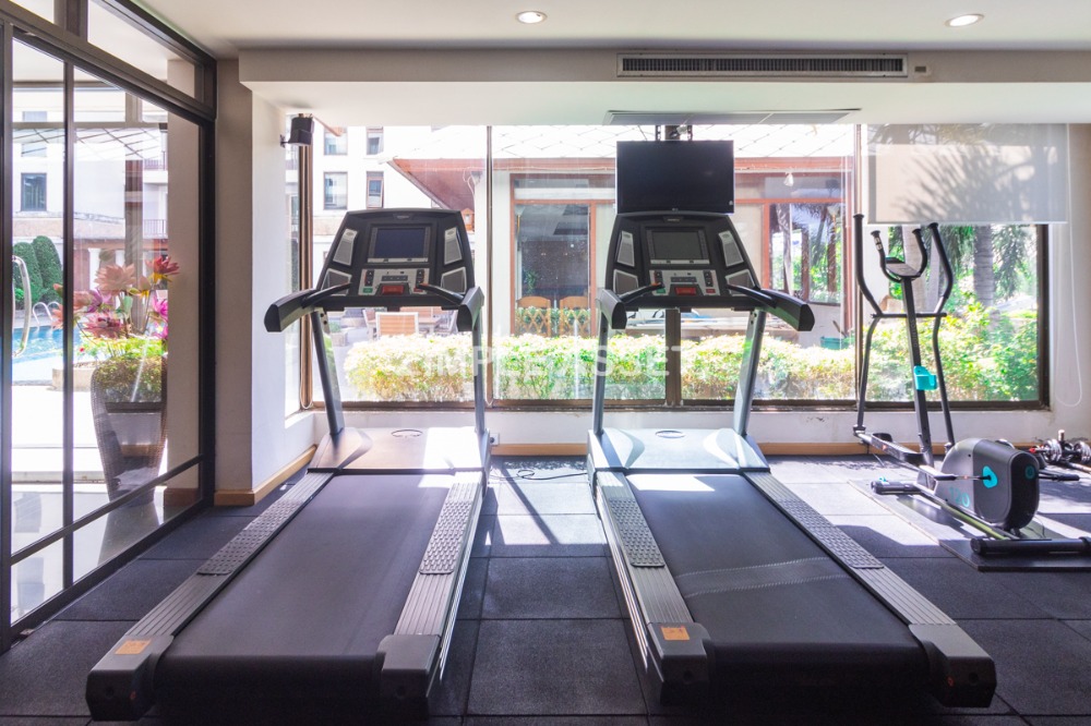 For RentBangna, Bearing, Lasalle : Residence for Rent in Bangna, Fully equipped with convenient amenities, located close to Bangkok Patana School and not far from BTS Bearing. Small pets are allowed.