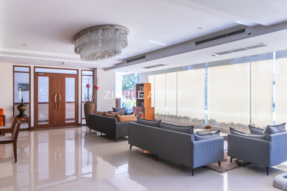 For RentBangna, Bearing, Lasalle : Residence for Rent in Bangna, Fully equipped with convenient amenities, located close to Bangkok Patana School and not far from BTS Bearing. Small pets are allowed.