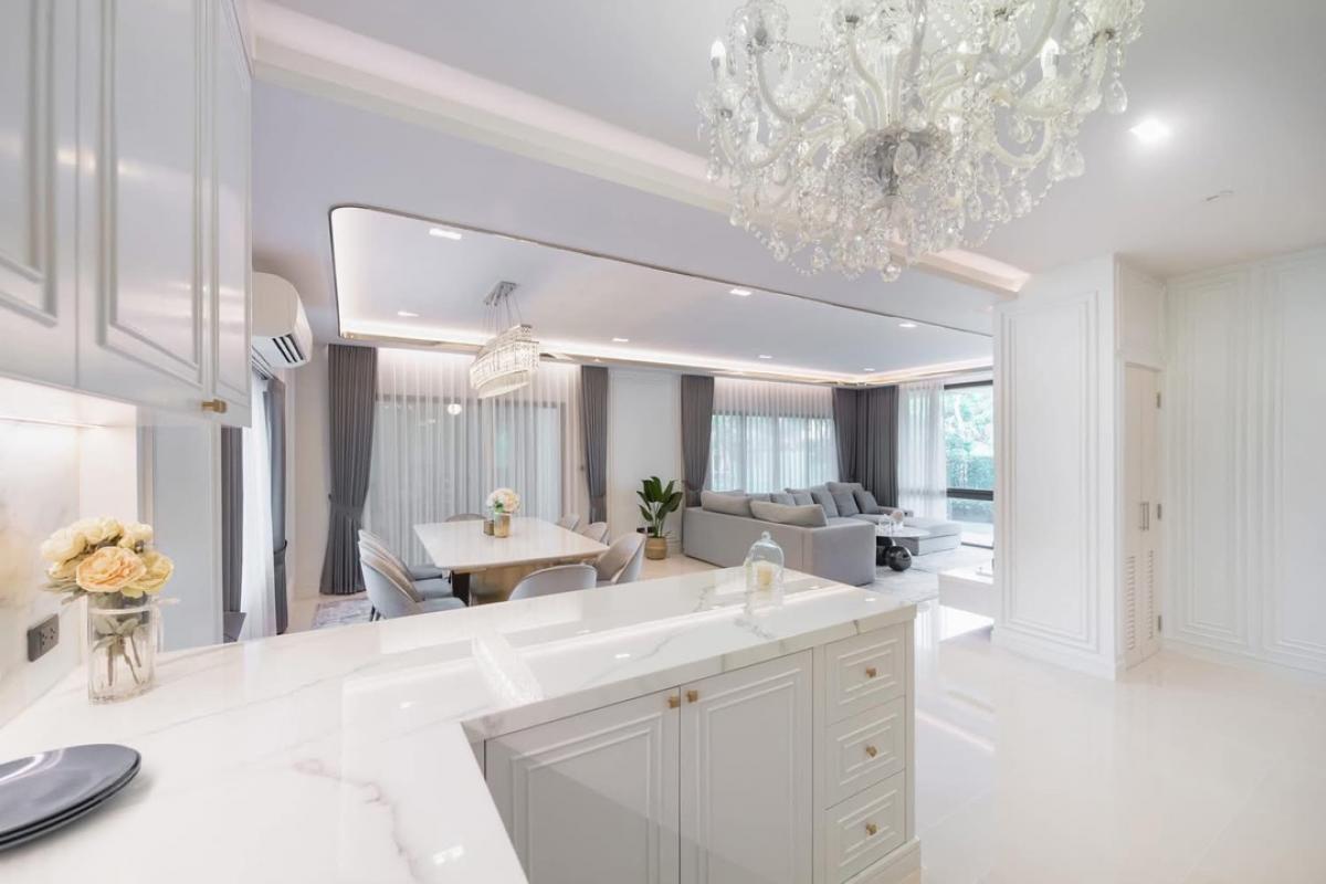 For SaleHousePhutthamonthon, Salaya : House for sale, Setthasiri Thawi Watthana project, size 341 Sq.m, 5 bed, 5 bath, special price only 23,900,000 MB, contact 086-795-9997 (Jimmy)