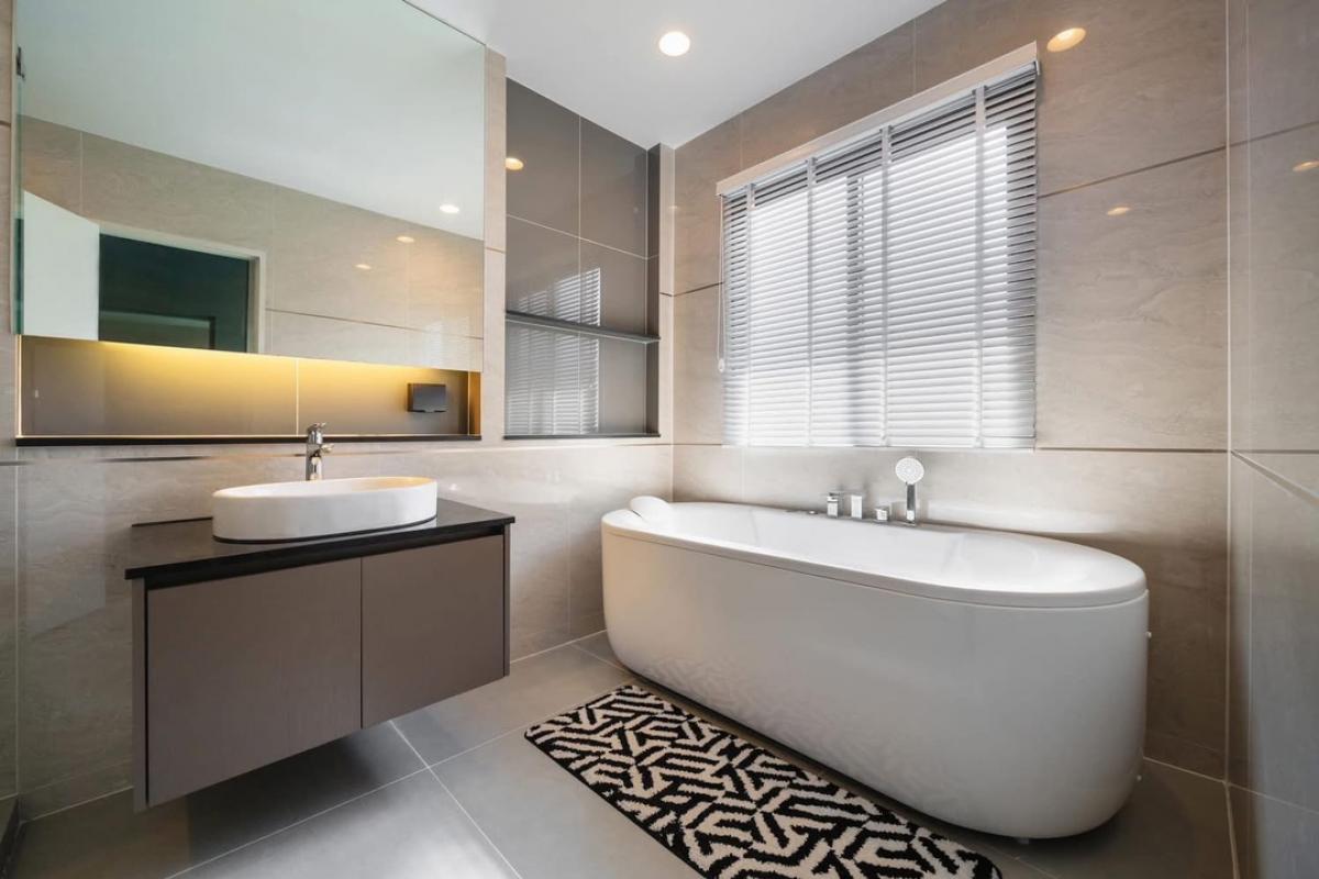 For SaleHousePhutthamonthon, Salaya : House for sale, Setthasiri Thawi Watthana project, size 341 Sq.m, 5 bed, 5 bath, special price only 23,900,000 MB, contact 086-795-9997 (Jimmy)