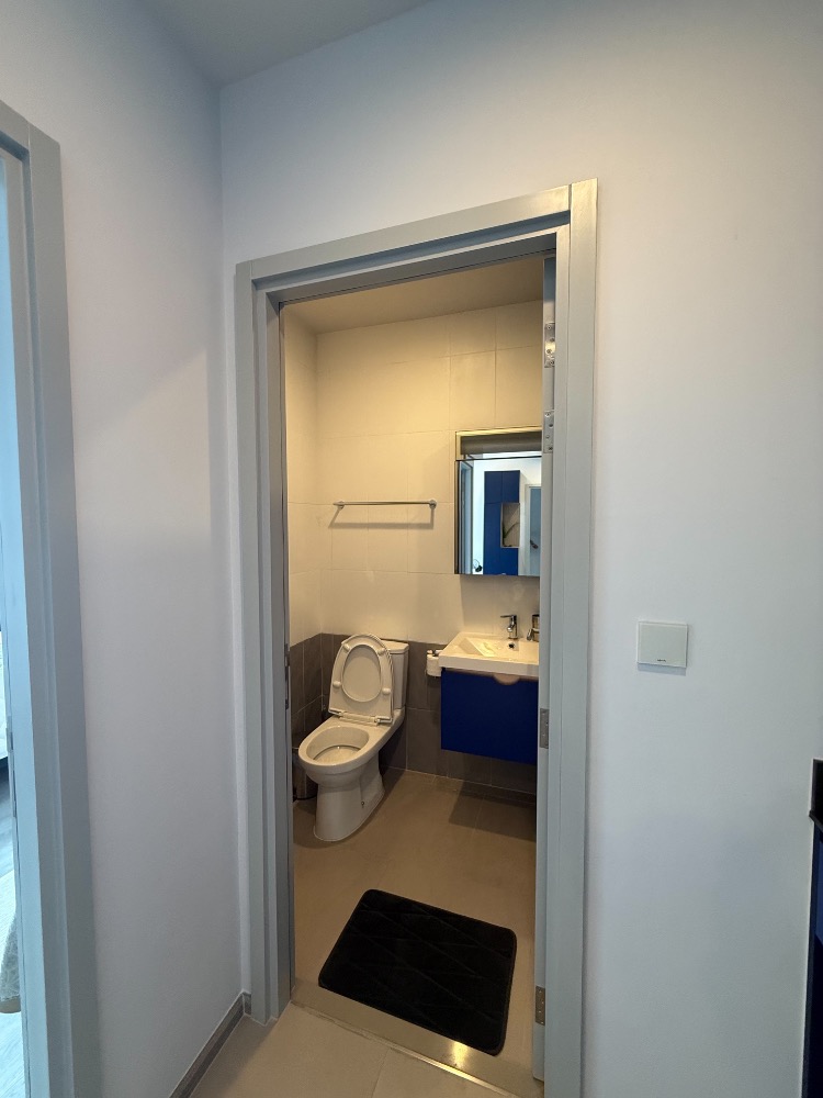 For RentCondoSukhumvit, Asoke, Thonglor : Condo for rent: XT Ekkamai, new condo, fully furnished, ready to move in, close to BTS Ekkamai and shopping malls!!