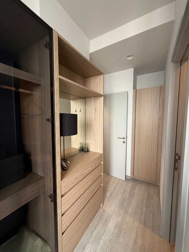 For RentCondoSukhumvit, Asoke, Thonglor : Condo for rent: XT Ekkamai, new condo, fully furnished, ready to move in, close to BTS Ekkamai and shopping malls!!