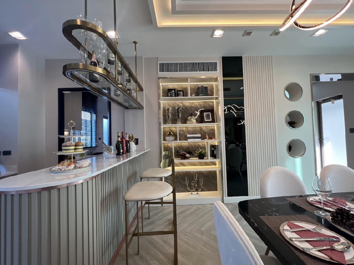 ขายบ้านลาดกระบัง สุวรรณภูมิ : 𝐇𝐎𝐓 𝐃𝐄𝐀𝐋 !! Perfect masterpiece Rama9  5 bed 6 bath ขนาด 393 Sq.m เพียง 55,500,000 MB ติดต่อ 086-795-9997 (จิมมี่)