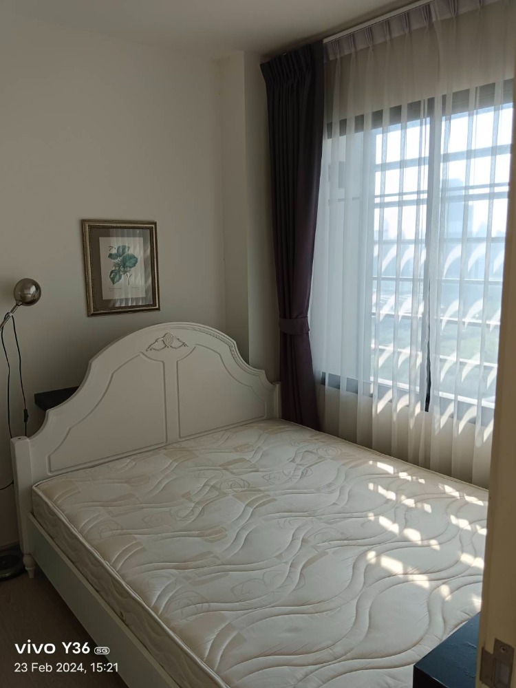 For SaleCondoRama9, Petchburi, RCA : ★Very special price at 4.6 million. Beautiful room, lower price than the market, complete common area ★Ready to move in, near food sources, very convenient transportation★ @Rhythm Asoke2