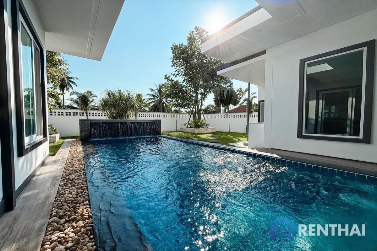 For SalePattaya, Bangsaen, Chonburi : Private pool villa Pattaya. fully furnished and ready to move in!