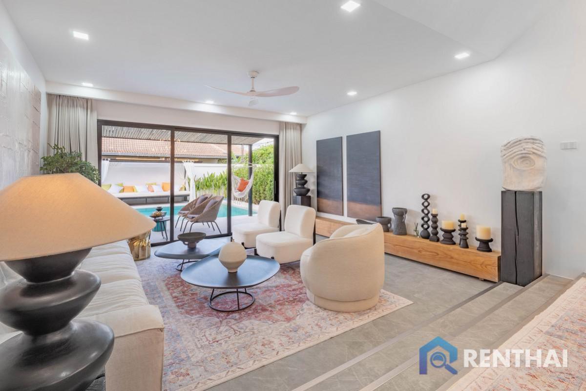 ขายพัทยา บางแสน ชลบุรี สัตหีบ : บ้านพูลวิลล่า 5 ห้องนอน ในพัทยา