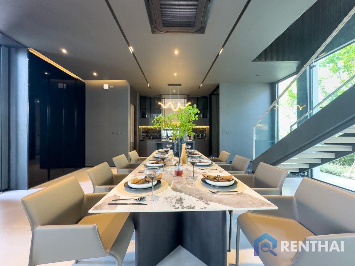 For SaleHousePattaya, Bangsaen, Chonburi : Luxury living in Pattaya