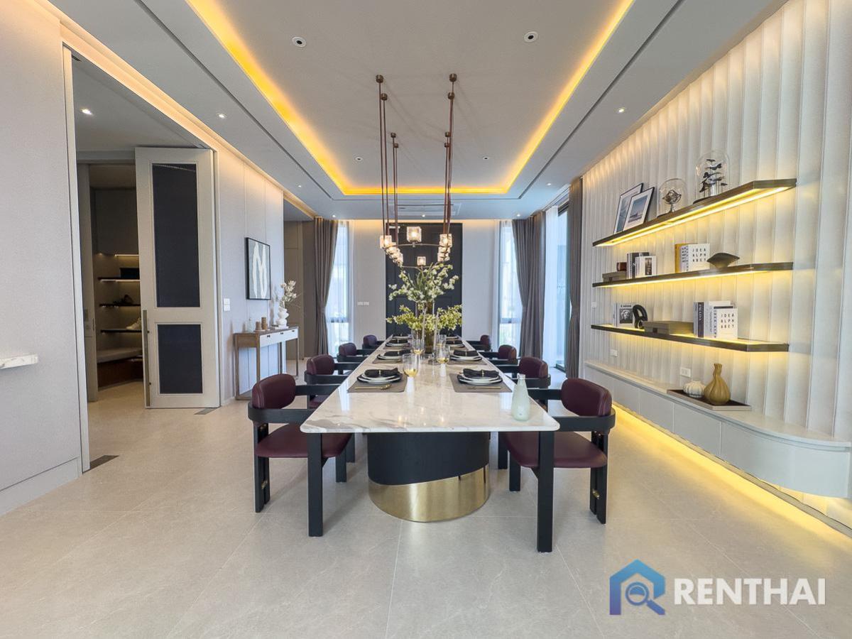 For SaleHousePattaya, Bangsaen, Chonburi : Embark on your retirement journey in Contemporary Luxury style