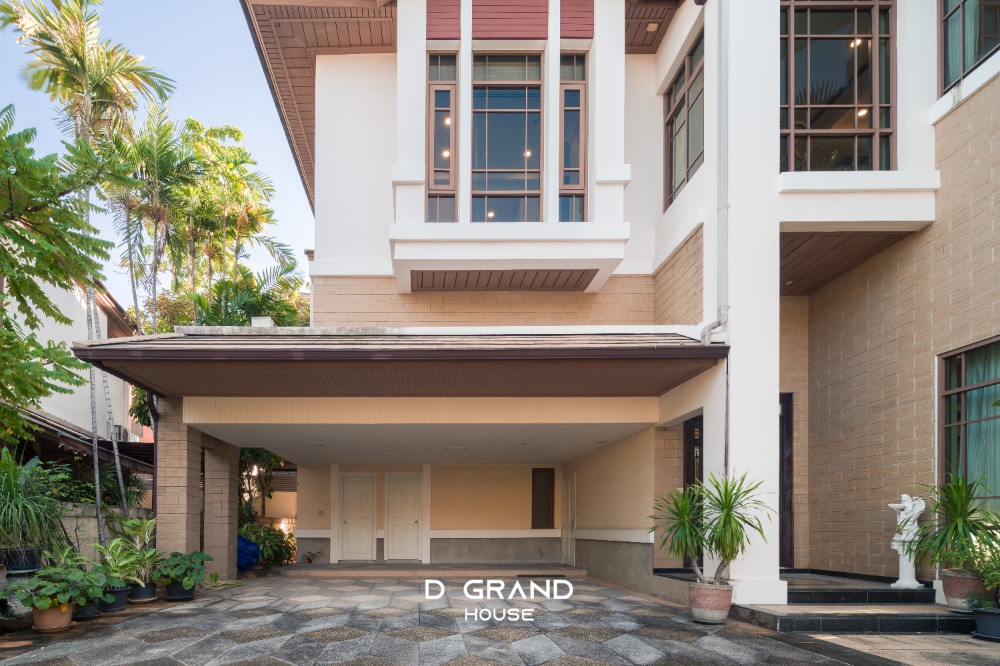 ขายบ้านอ่อนนุช อุดมสุข : ขาย บ้านหรู หมู่บ้านแสนสิริ สุขุมวิท 67 บ้านหรูระดับ Super Luxury ใจกลางเมือง ซอยสุขุมวิท 67 บ้านหรู บนแปลงที่ดินใหญ่ บนถนนสุขุมวิท