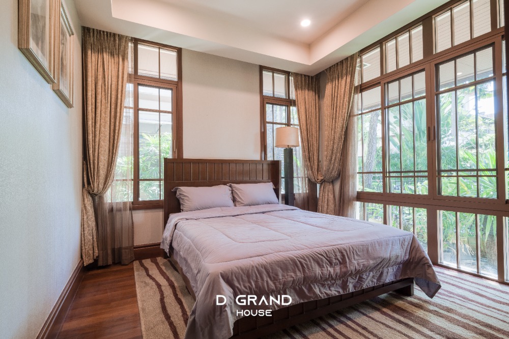 ขายบ้านอ่อนนุช อุดมสุข : ขาย บ้านหรู หมู่บ้านแสนสิริ สุขุมวิท 67 บ้านหรูระดับ Super Luxury ใจกลางเมือง ซอยสุขุมวิท 67 บ้านหรู บนแปลงที่ดินใหญ่ บนถนนสุขุมวิท