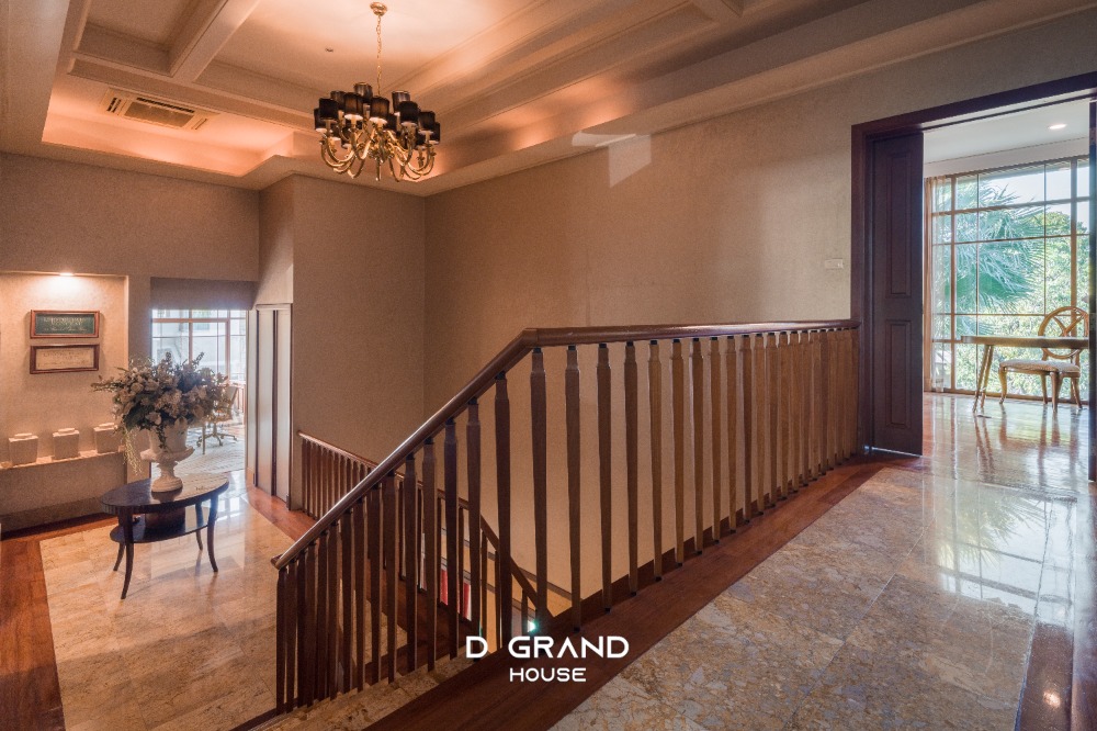 ขายบ้านอ่อนนุช อุดมสุข : ขาย บ้านหรู หมู่บ้านแสนสิริ สุขุมวิท 67 บ้านหรูระดับ Super Luxury ใจกลางเมือง ซอยสุขุมวิท 67 บ้านหรู บนแปลงที่ดินใหญ่ บนถนนสุขุมวิท