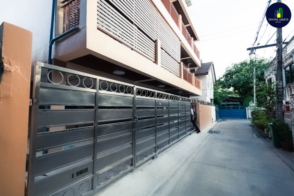 For SaleHouseBang Sue, Wong Sawang, Tao Pun : ✅ House for sale (Suitable for large families) 45 sq.w., Soi Thai Bank, Bangkok - Nonthaburi Road ✅