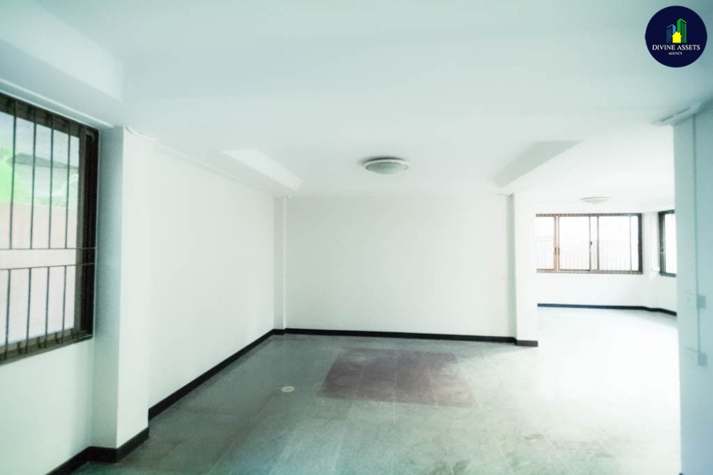 For SaleHouseBang Sue, Wong Sawang, Tao Pun : ✅ House for sale (Suitable for large families) 45 sq.w., Soi Thai Bank, Bangkok - Nonthaburi Road ✅