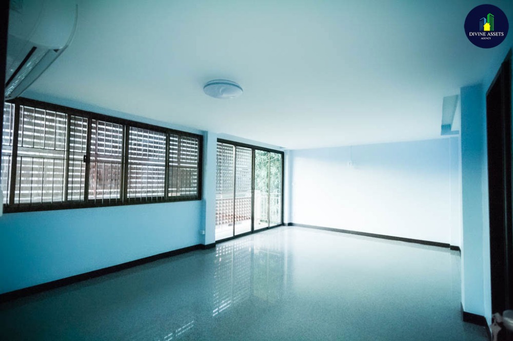 For SaleHouseBang Sue, Wong Sawang, Tao Pun : ✅ House for sale (Suitable for large families) 45 sq.w., Soi Thai Bank, Bangkok - Nonthaburi Road ✅