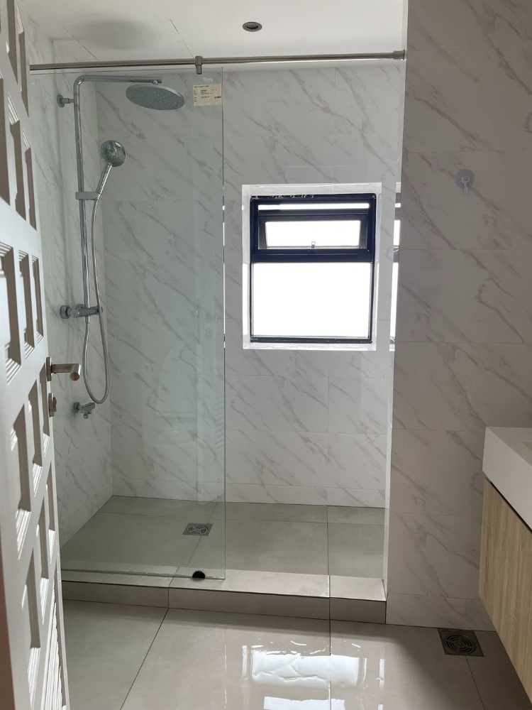 For RentCondoSathorn, Narathiwat : Baan Piya Sathorn【𝐑𝐄𝐍𝐓】🔥Condo with classic design that combines modernity with spacious space in the heart of the city🔥 Contact Line ID: @hacondo