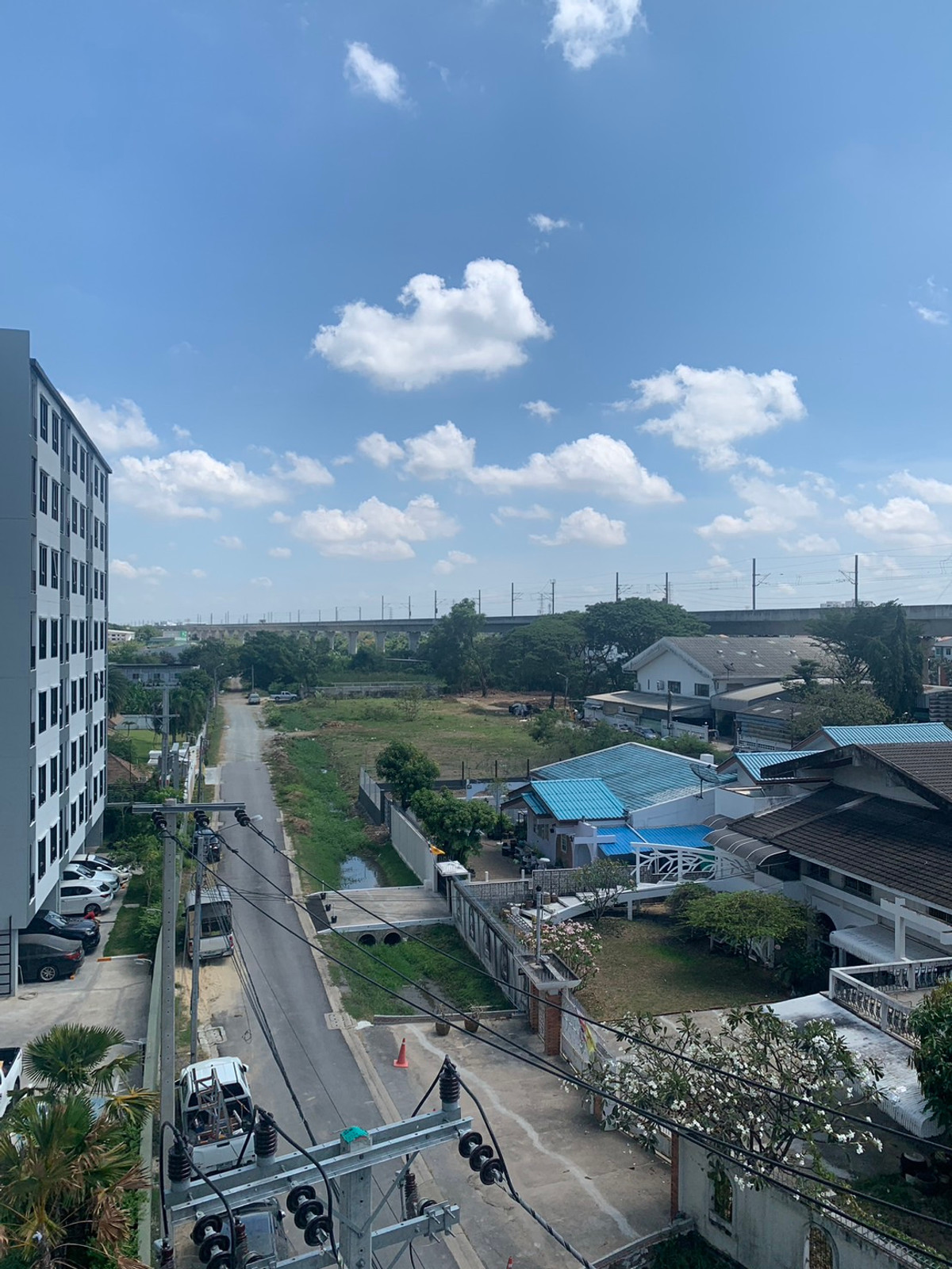 For SaleCondoRamkhamhaeng, Hua Mak : Condo for sale, Rye, Hua Mak, Building A, 5th floor, built-in, luxurious throughout the room, wide-fronted room, open view, very beautiful, selling price 1.99 million baht