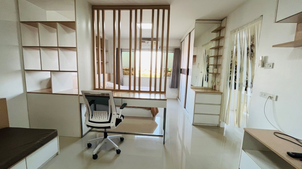 For RentCondoPattaya, Bangsaen, Chonburi : Livable, peaceful, rented, base, condo 1 Mueang Chon Buri (Amata Nakorn), a large room 33 sqm with furniture and electrical appliances in all functions ☺️