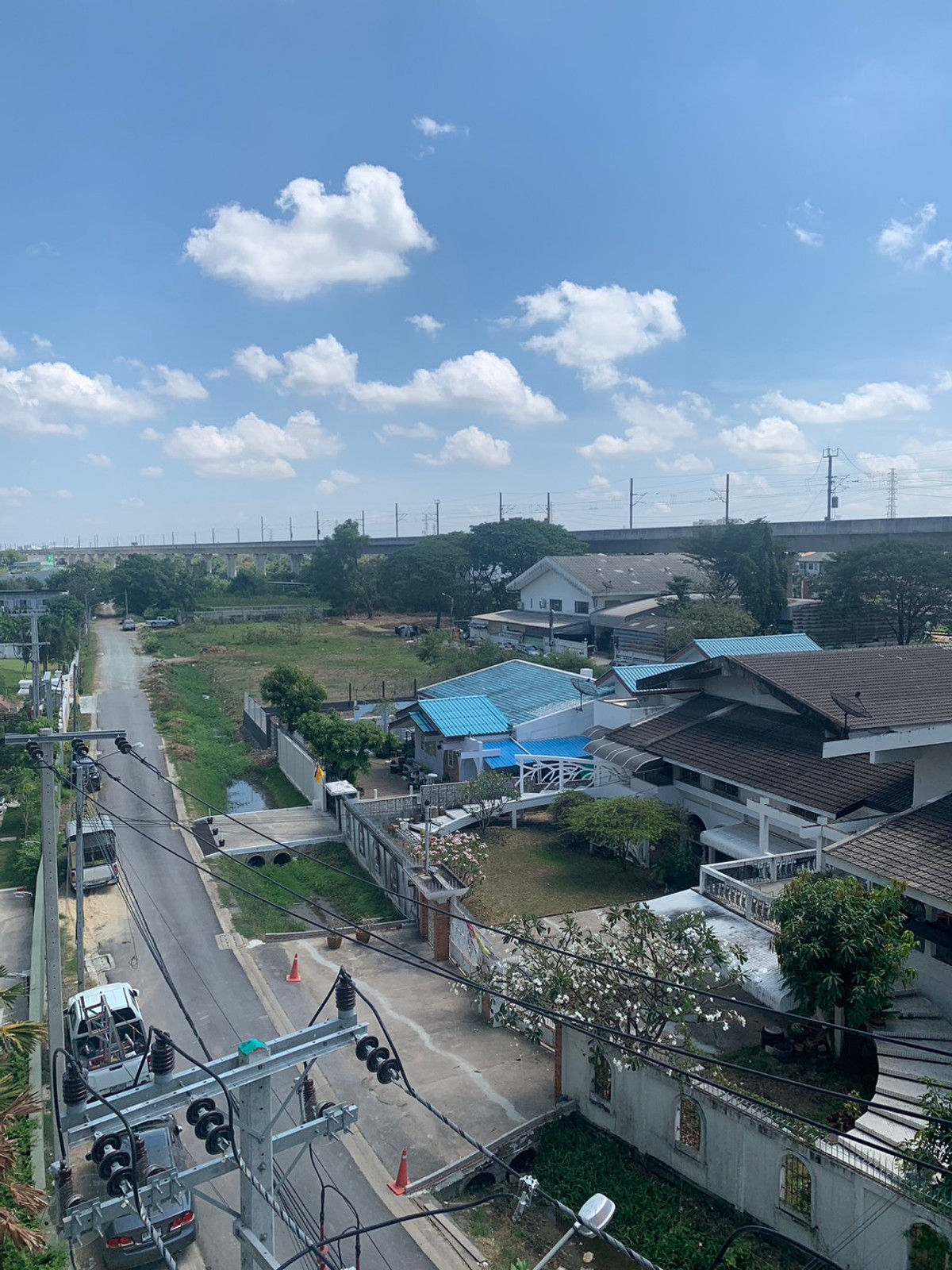 For SaleCondoRamkhamhaeng, Hua Mak : Condo for sale, Rye, Hua Mak, Building A, 5th floor, built-in, luxurious throughout the room, wide-fronted room, open view, very beautiful, selling price 1.99 million baht
