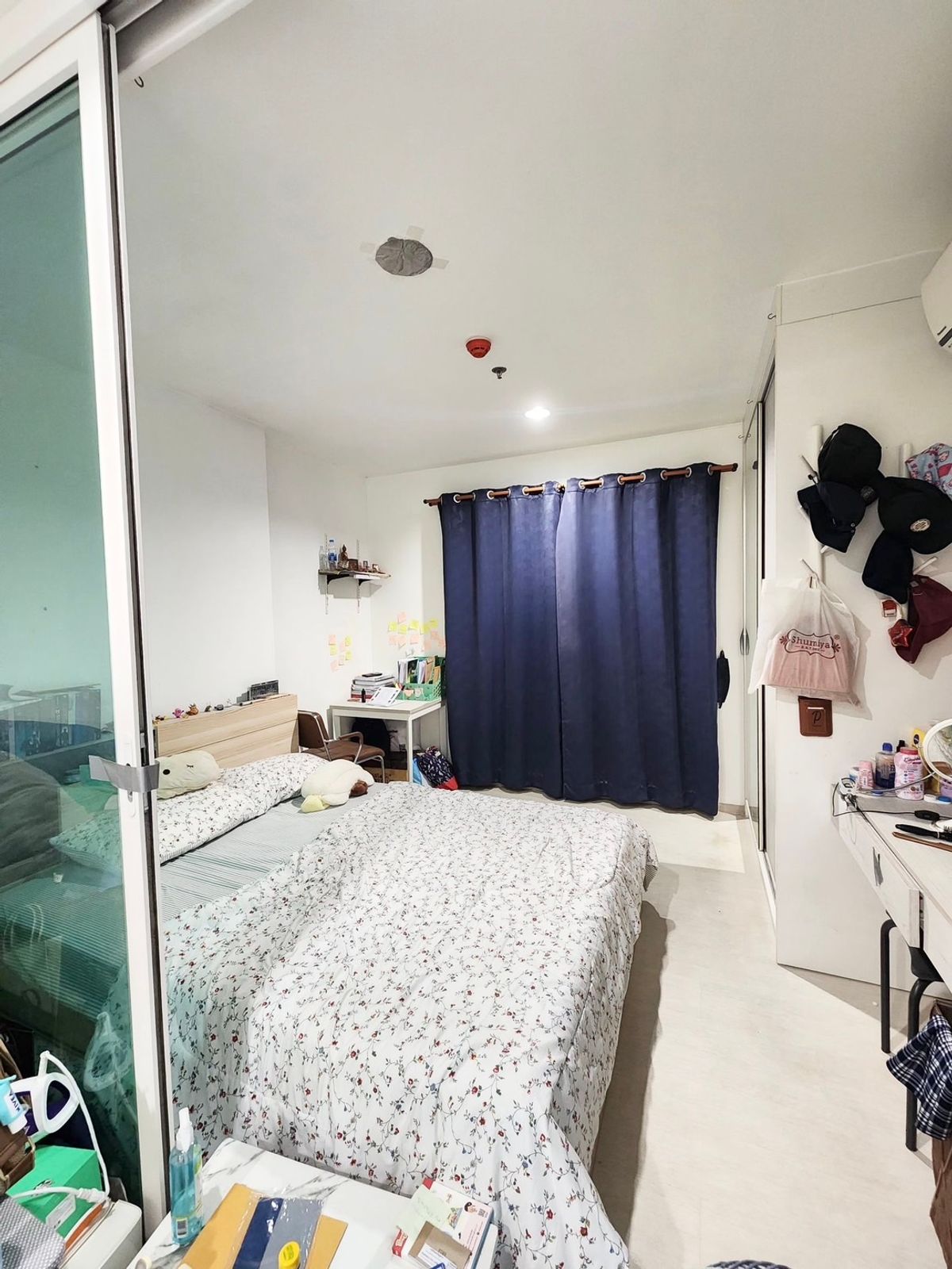ให้เช่าคอนโดสมุทรปราการ สำโรง : ️เช่าคอนโด Aspire Erawan ห้องไม่เคยปล่อยเช่า ห้องครัวมีประตูปิดกันกลิ่นเข้าห้อง ส่วนกลางจัดเต็ม ติดBTSเอราวัณ / โทร 099-149-5164