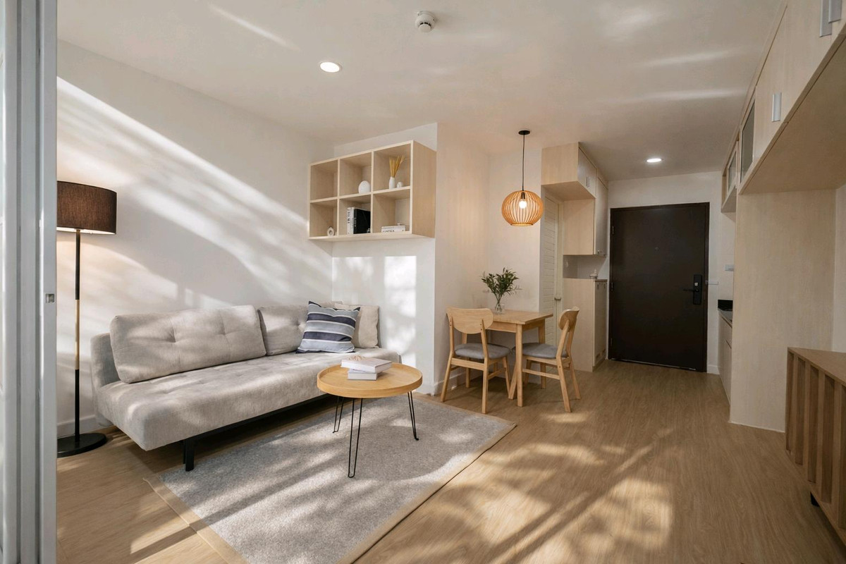 For SaleCondoOnnut, Udomsuk : 🌷Here it is, end of month with the cutest room🌷 Installment starts at only 7,xxx baht🌈Fully furnished, just bring your bags and youre ready to move in🏠