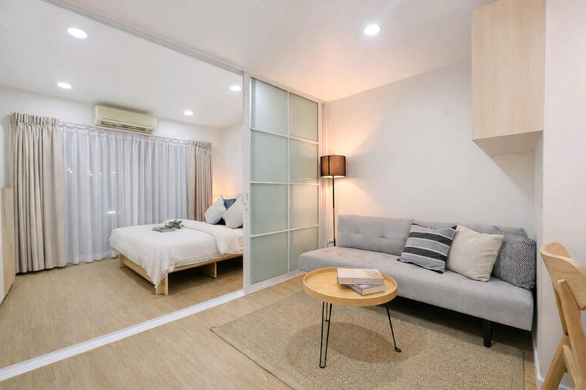 For SaleCondoOnnut, Udomsuk : 🌷Here it is, end of month with the cutest room🌷 Installment starts at only 7,xxx baht🌈Fully furnished, just bring your bags and youre ready to move in🏠