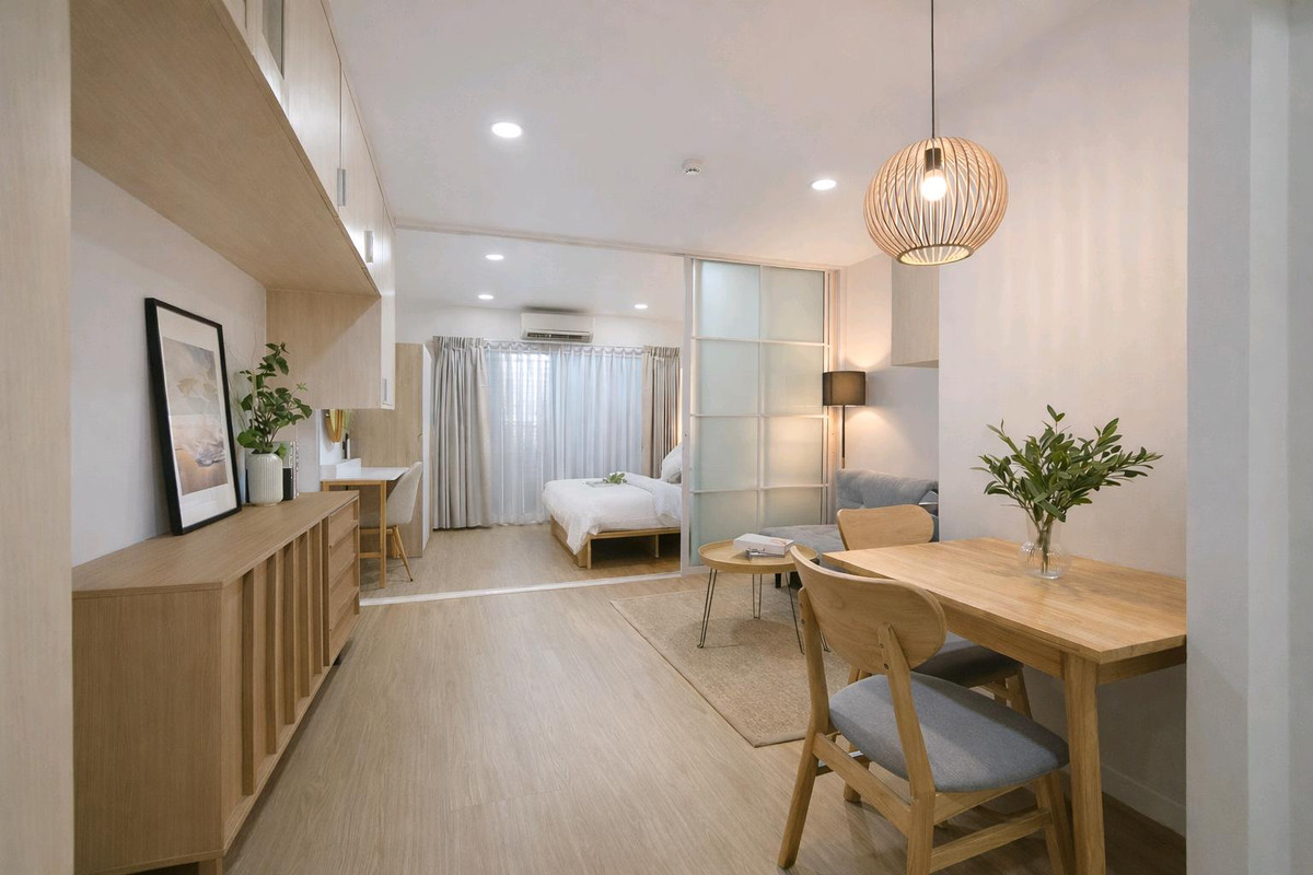 For SaleCondoOnnut, Udomsuk : 🌷Here it is, end of month with the cutest room🌷 Installment starts at only 7,xxx baht🌈Fully furnished, just bring your bags and youre ready to move in🏠