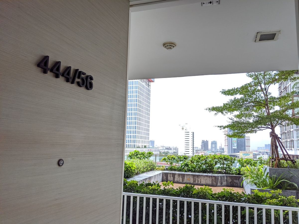 ให้เช่าคอนโดบางนา แบริ่ง ลาซาล : Duplex 3ห้องนอน พร้อมอยู่คอนโด ** ใกล้ 🚄 BTS บางนา 250 ม.  The Coast Bangkok (เดอะ โคสต์ แบงค็อก)  ขนาด 139 ตรม. สนใจนัดเข้าชมห้องไลน์ : guide.pl