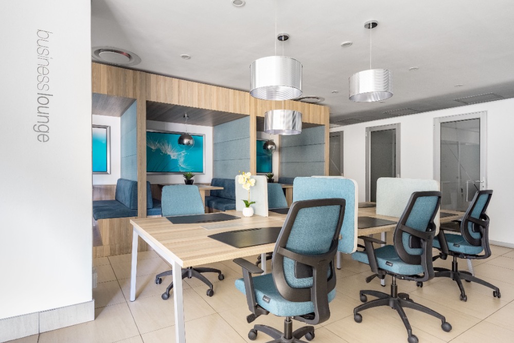ให้เช่าคลองเตย กล้วยน้ำไท : Find a dedicated desk in HQ Sukhumvit 26