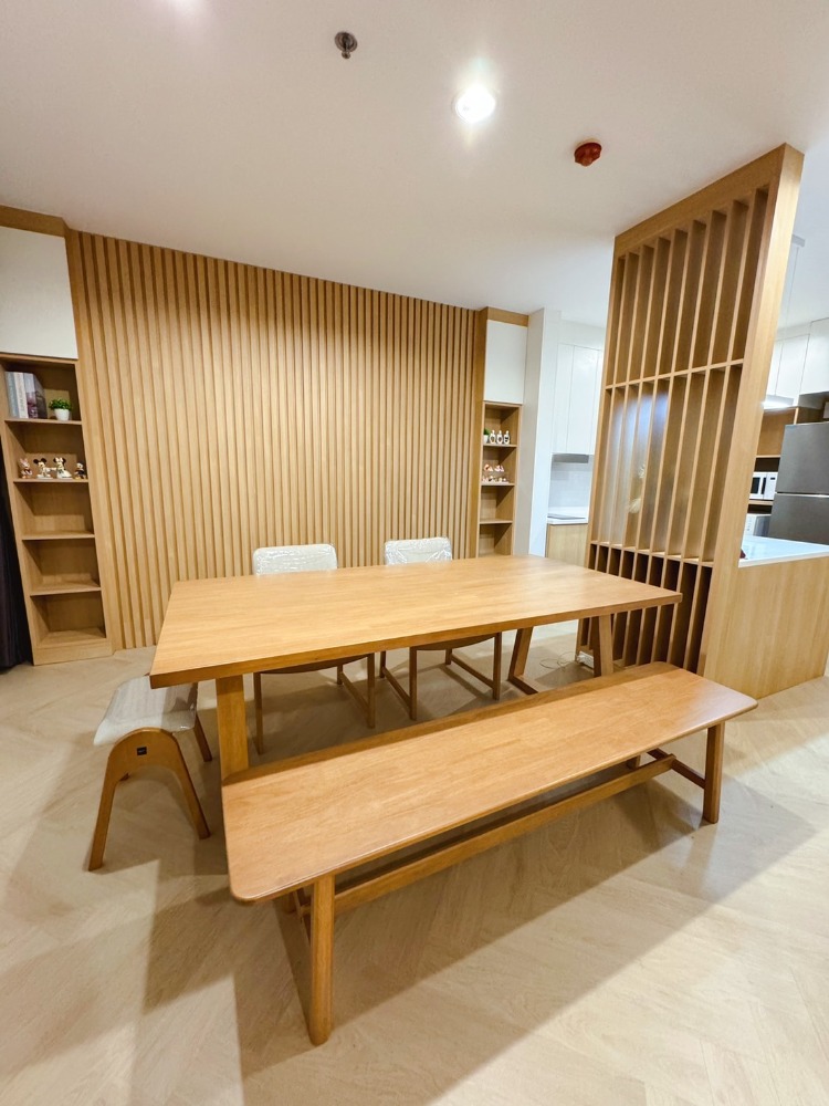For SaleCondoLadprao, Central Ladprao : Urgent sale! 🔥 Life@Ladprao 18🔥 Condo in a great location, very beautiful room, newly renovated, 2 large bedrooms, dont miss it!
