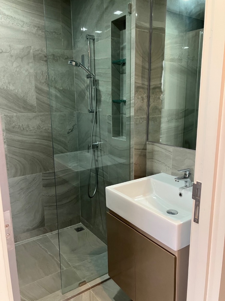 For RentCondoSukhumvit, Asoke, Thonglor : Condo for rent: Ideo Q Sukhumvit 36, fully furnished condo, ready to move in, close to BTS Thonglor!!