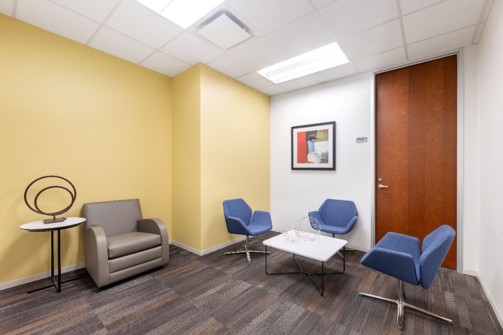 ให้เช่าสาทร นราธิวาส : Fully serviced private office space for you and your team in Regus Supalai Icon
