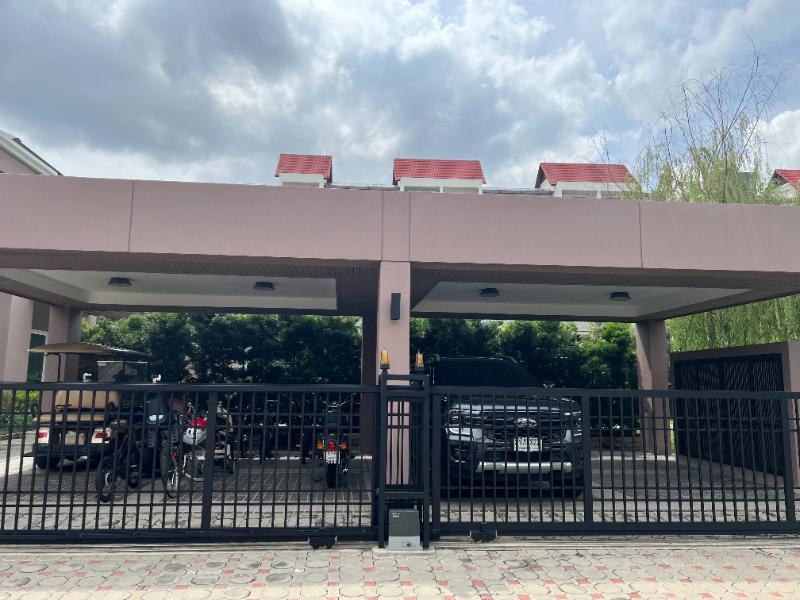 For RentHouseChaengwatana, Muangthong : House For Rent in Green Park (Nichada Thani) 4+1 Bedroom 220 sqw