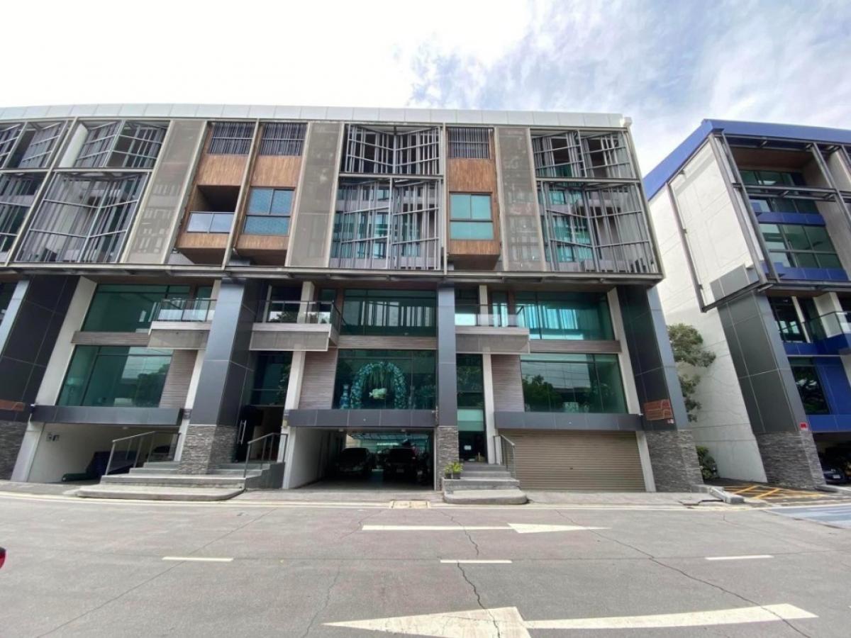 For RentHome OfficeBangna, Bearing, Lasalle : Home office for rent, The Premium Bangna, location next to Mega Bangna, Central Bangna