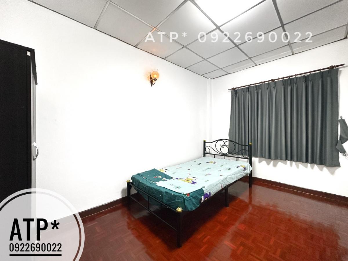 For RentTownhomeRamkhamhaeng, Hua Mak : **RENT** Townhouse near ABAC Ramkhamhaeng Huamak 27sqw/2FL/3BR/3BH/4AC/1Parking