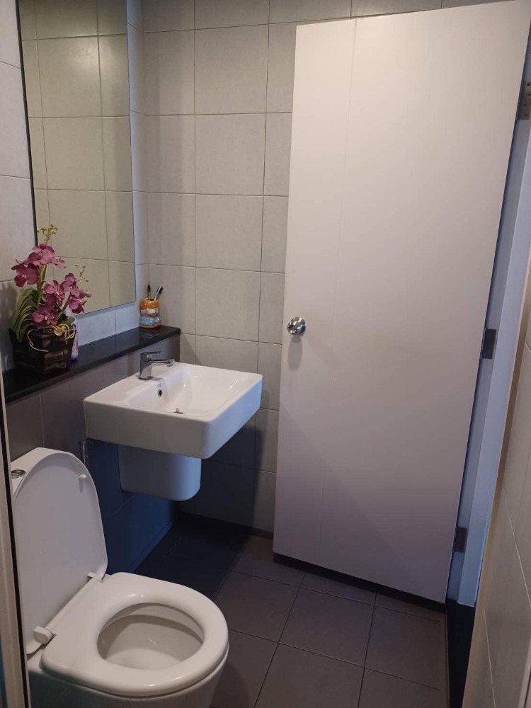 For SaleCondoKasetsart, Ratchayothin : For SALE HOT PRICE Elio Del Moss Phahol34 1BED PLUS Pool View near BTS Sena-nikhom, KU, shuttle bus service**LINE OA: @751paggb / TEL: 0863649888