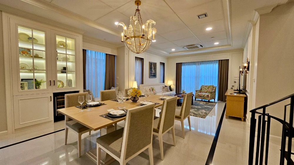 ให้เช่าบ้านพัฒนาการ ศรีนครินทร์ : For Rent: Luxury Home at Nantawan Rama 9 - New Krungthepkreetha Modern Classic Design with Premium Decoration
