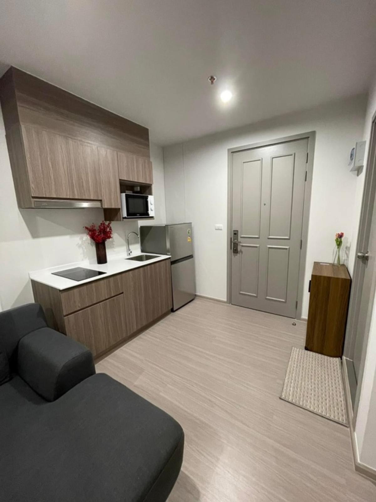 ให้เช่าคอนโดปิ่นเกล้า จรัญสนิทวงศ์ : 🏕️ให้เช่า The Parkland จรัญ-ปิ่นเกล้า ตึก A ชั้น 18 ขนาด 35 ตร.ม. ราคา 15,000 บาท