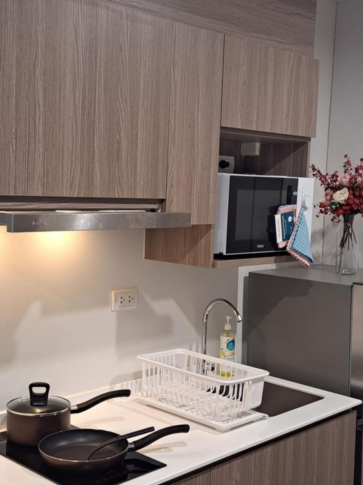 ให้เช่าคอนโดปิ่นเกล้า จรัญสนิทวงศ์ : 🏕️ให้เช่า The Parkland จรัญ-ปิ่นเกล้า ตึก A ชั้น 18 ขนาด 35 ตร.ม. ราคา 15,000 บาท