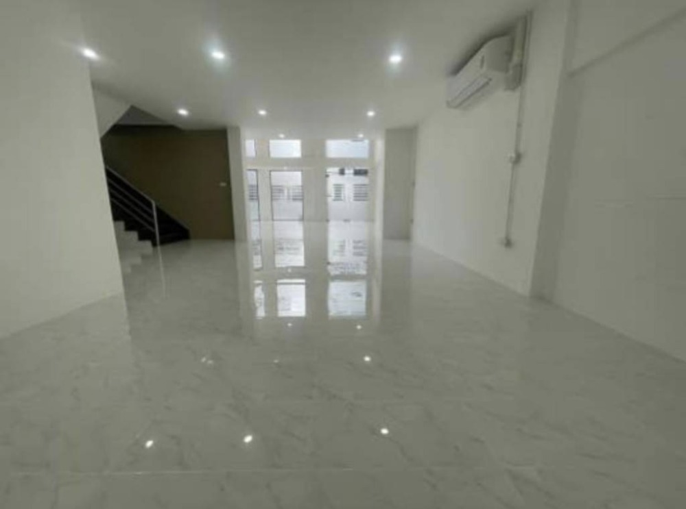 For SaleShop HouseRamkhamhaeng, Hua Mak : Premium Home Office Town in Town / 5 Storey (SALE WITH TENANT) TPM161