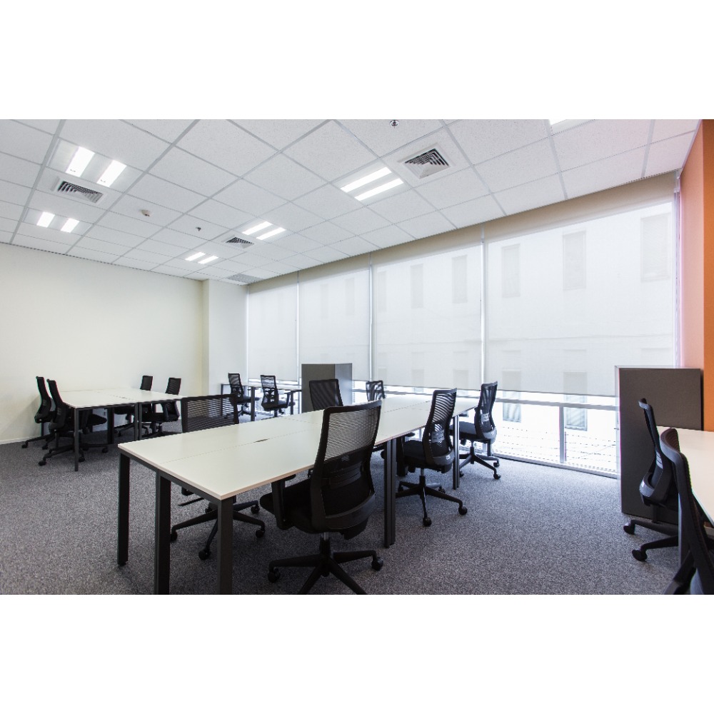 For RentSapankwai,Jatujak : Professional office space in Spaces Phahon 19 on fully flexible terms