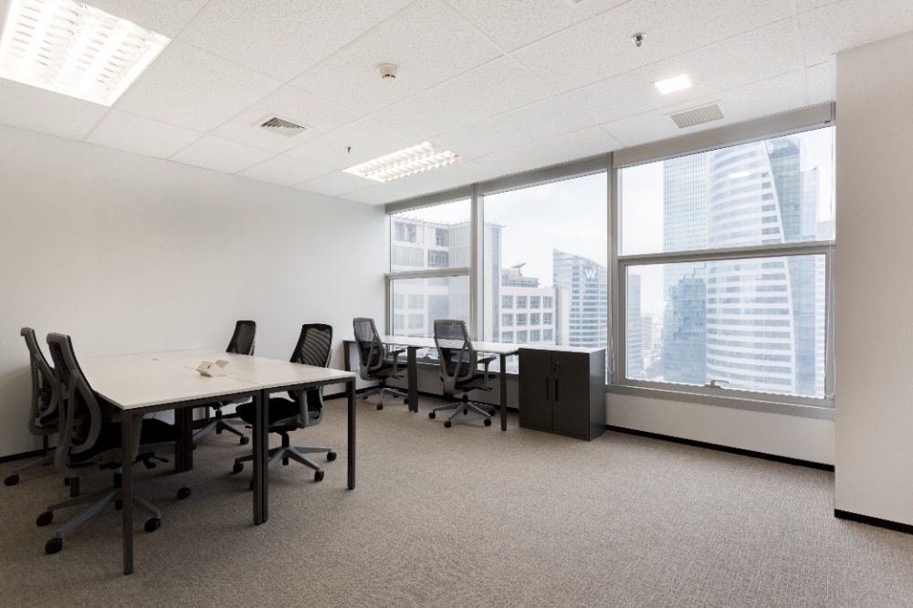 ให้เช่าสาทร นราธิวาส : Find office space in Spaces Empire Tower for 5 persons with everything taken care of