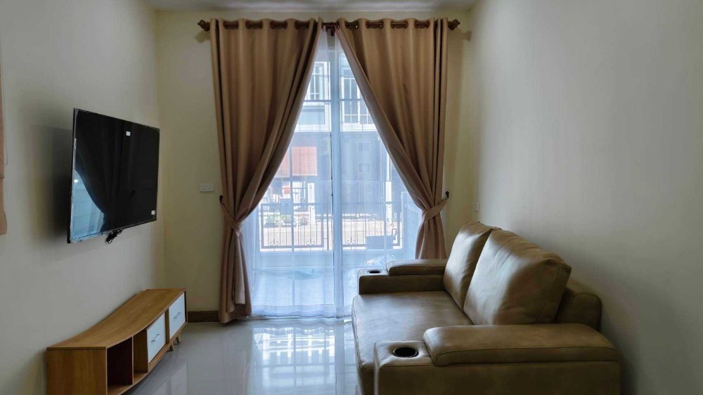 For RentTownhomeChiang Mai : Townhouse for sale, 3 bedrooms, 2 bathrooms, Golden Town project, Chiang Mai