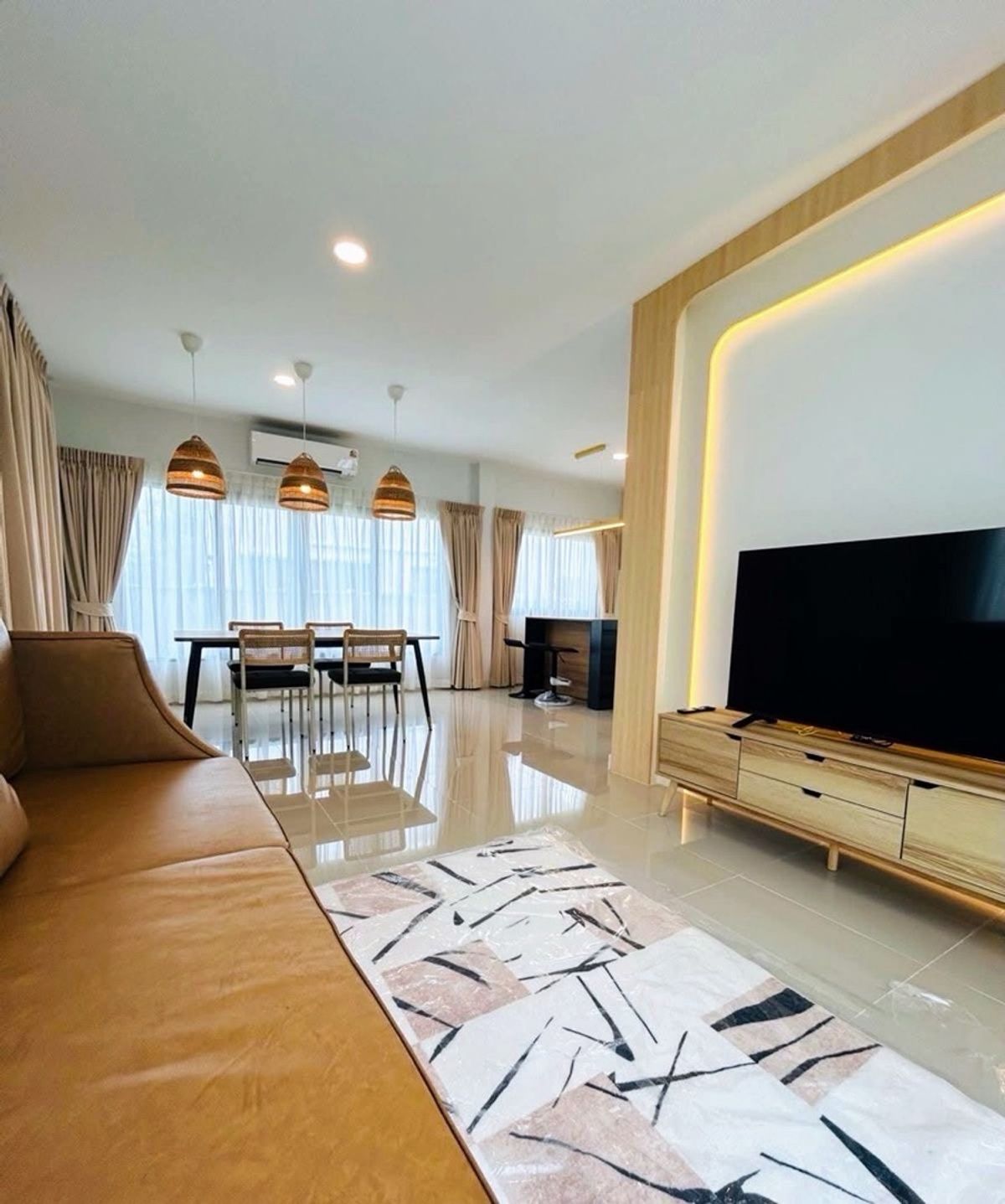 ให้เช่าบ้านสมุทรปราการ สำโรง : 🌟ให้เช่าบ้านแฝด แกรนด์ พลีโน่ สุขุมวิท - บางนา บ้านแฝด 2 ชั้น 3 ห้องนอน | 4 ห้องน้ำ ตกแต่งสวย💥ค่าเช่า 79,000 บาท/เดือน