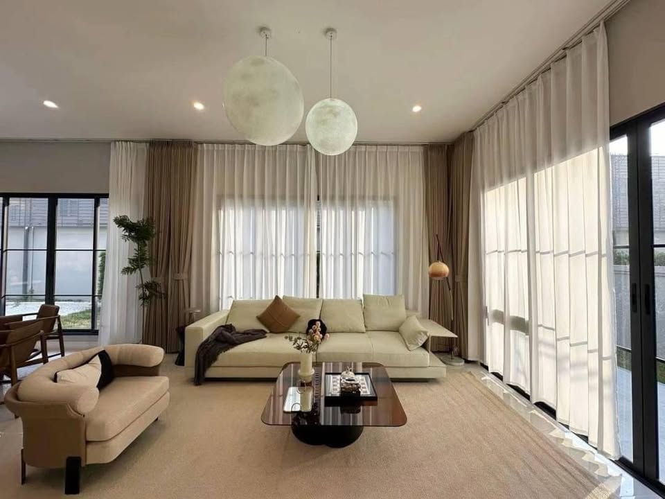 ให้เช่าบ้านพัฒนาการ ศรีนครินทร์ : นาราสิริ กรุงเทพกรีฑา บ้านเดี่ยวให้เช่า 4 ห้องนอน 495 ตรม Narasiri Krungthepkreetha ใกล้ โรงเรียนนานาชาติ ไบรท์ตัน คอลเลจ