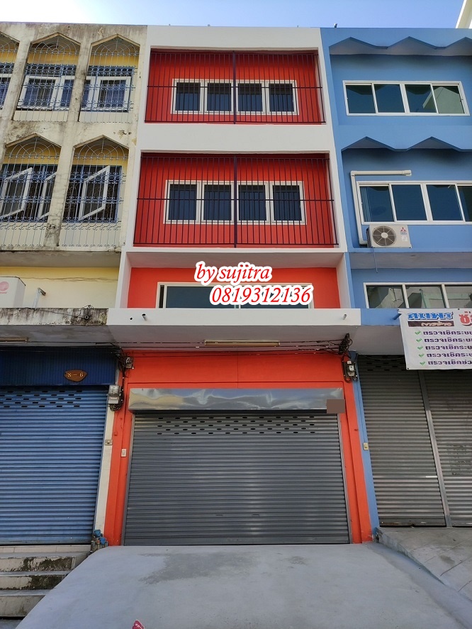 For RentShop HouseSeri Thai, Ramkhamhaeng Nida : For rent: 4-storey commercial building, 20 sq w, just 20 meters from the main road, located on Seri Thai Road.