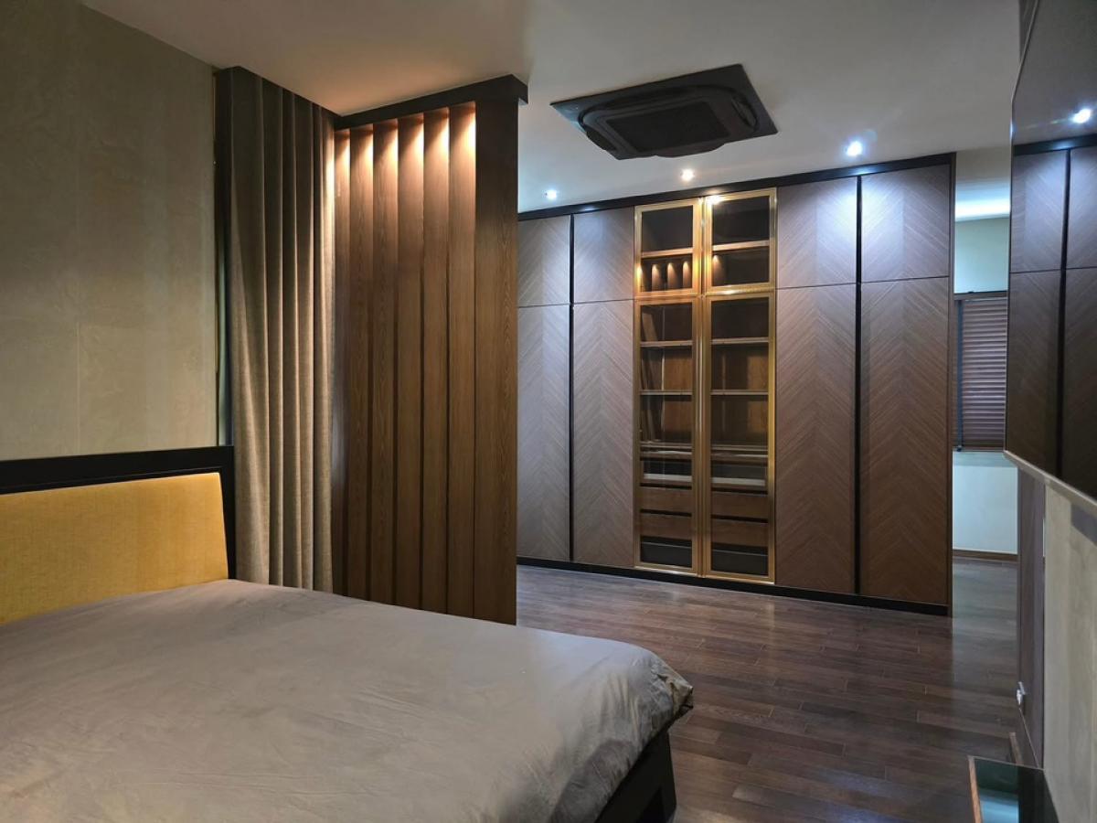 ขายบ้านพระราม 5 ราชพฤกษ์ บางกรวย : ขาย Bangkok Boulevard ราชพฤกษ์ พระราม 5 | 3 bed 3 bath | 285.5 Sq.w เพียง 12,900,000 MB ติดต่อ 086-795-9997( จิมมี่)