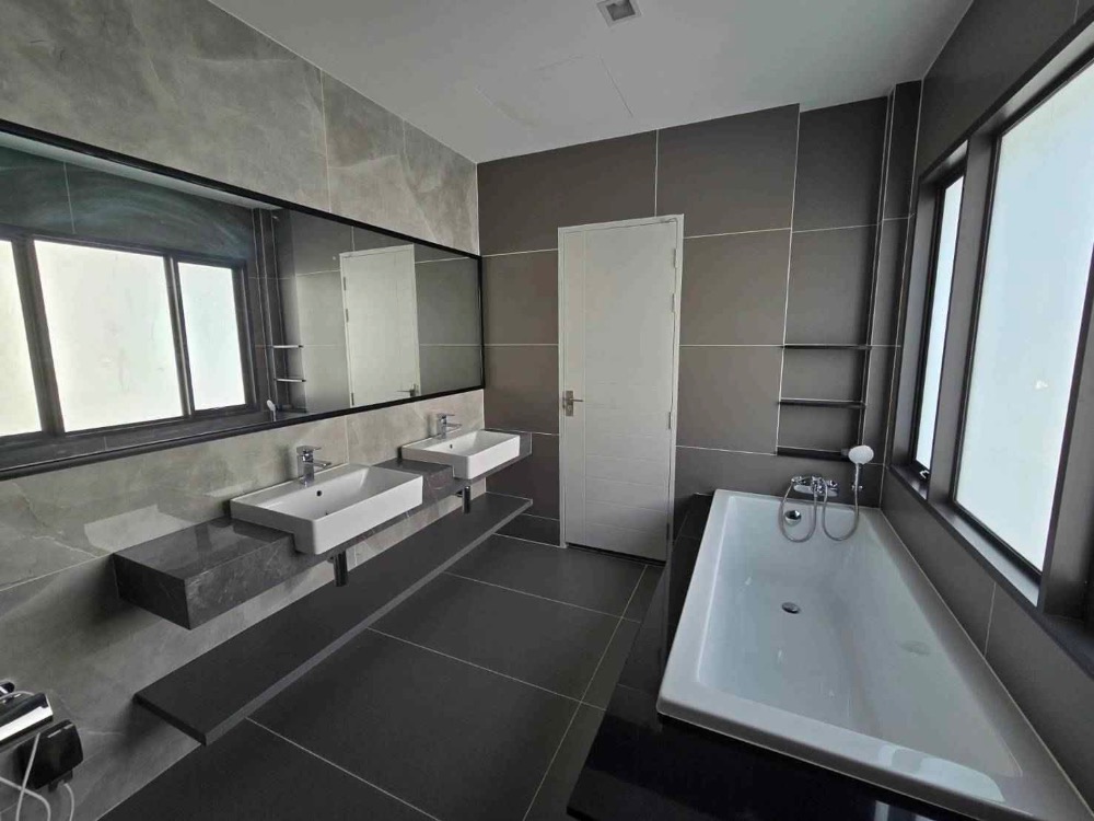 For RentHouseBangna, Bearing, Lasalle : K-6109 For rent! Bangkok Boulevard Bangna Km.5 ready to move in